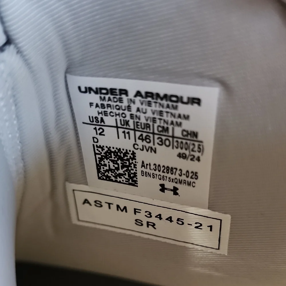 Under Armour Blue and Gray Water Boots